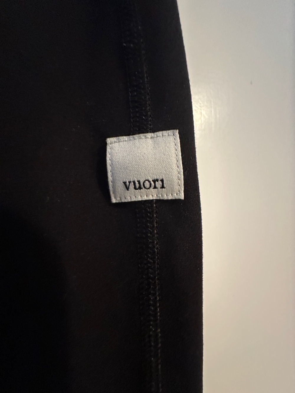 Vuori Black High-Rise All The Feels Leggings, small, full length - Picture 5 of 5